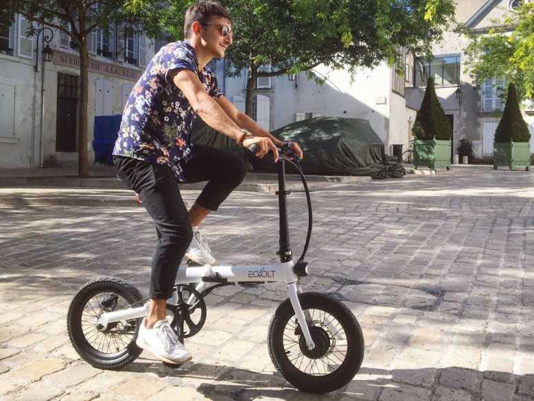 EOVOLT, une gamme de vélos électriques que vous pouvez plier en seulement 10 secondes