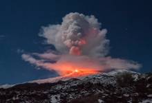 22/02 Italie : l'Etna, entré en éruption le 16 février nous offre des images magnifiques !