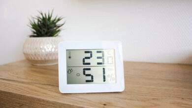 Hygromètre thermomètre mesurant la température et l’humidité optimales dans une maison, un appartement ou un bureau