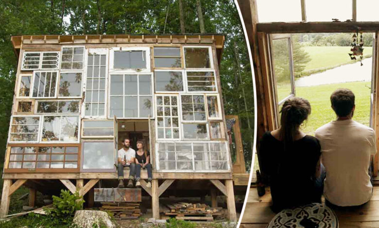 Une maison insolite entièrement construite avec des fenêtres