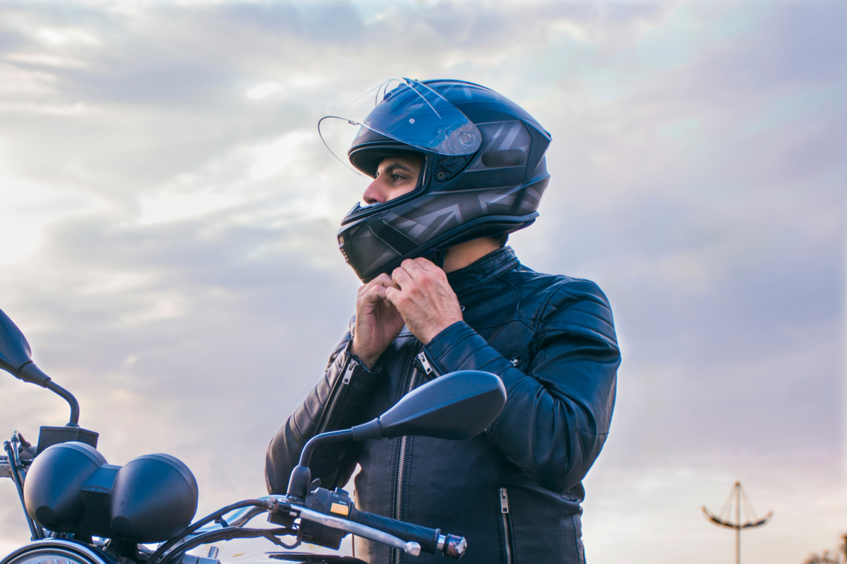 Comment choisir un casque moto homme - Blog Centrale du casque