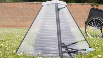 Un chauffe-eau solaire livré à plat et nécessite 20 minutes d'installation.