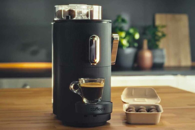 La machine à café CoffeeB est actuellement en promotion.