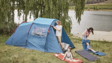 Pour un séjour au camping, Lidl propose une tente Rocktrail pour 4 personnes.