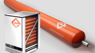 Des batteries de stockage résidentielles et industrielles pouvant être montées en rack.