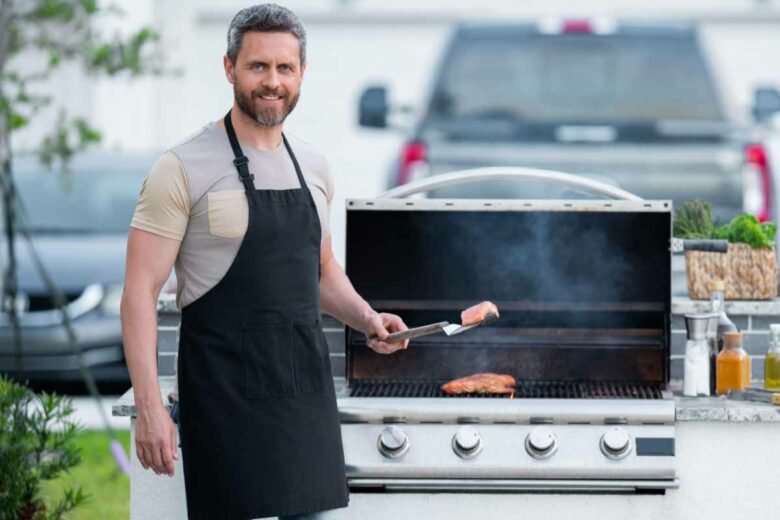Comment éviter que la viande colle à la grille du barbecue ?