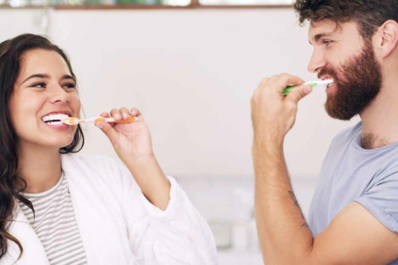 Le brossage quotidien est important pour l'hygiène et la santé bucco-dentaire.