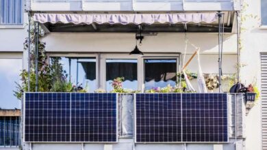 L'installation de panneaux solaires de balcon est une solution pour réduire ses factures d'électricité.