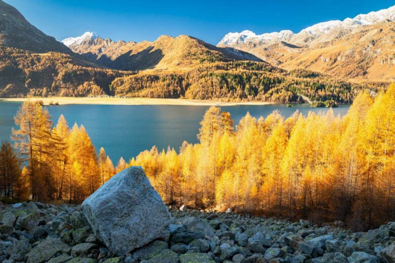 Magnifique vue sur le lac Sils en Engadine, Suisse