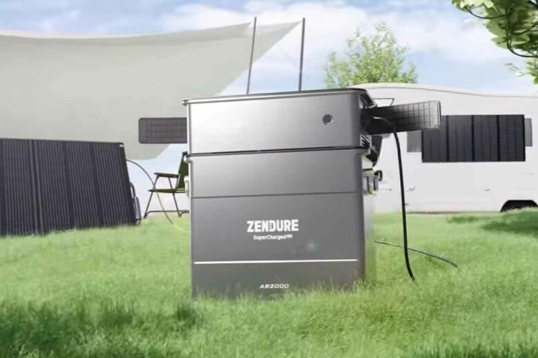 La batterie SolarFlow Ace 1 500 de Zendure peut être destinée à un usage extérieur comme le camping.