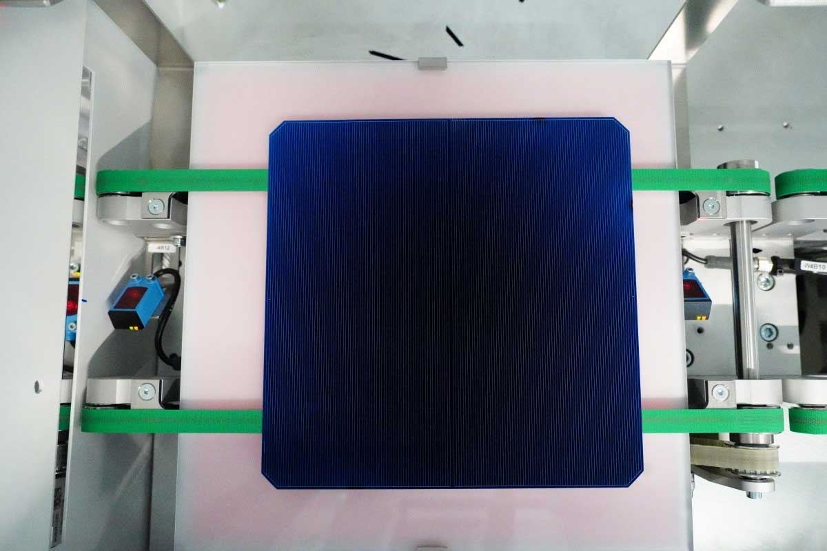 Cellule solaire au format M10 fabriquée en PV-TEC