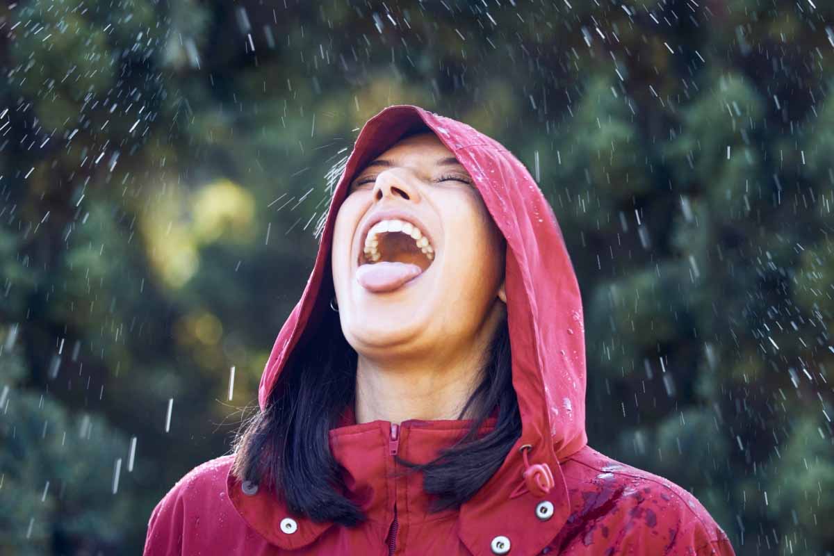 Boire de l'eau de pluie est-il risqué ?