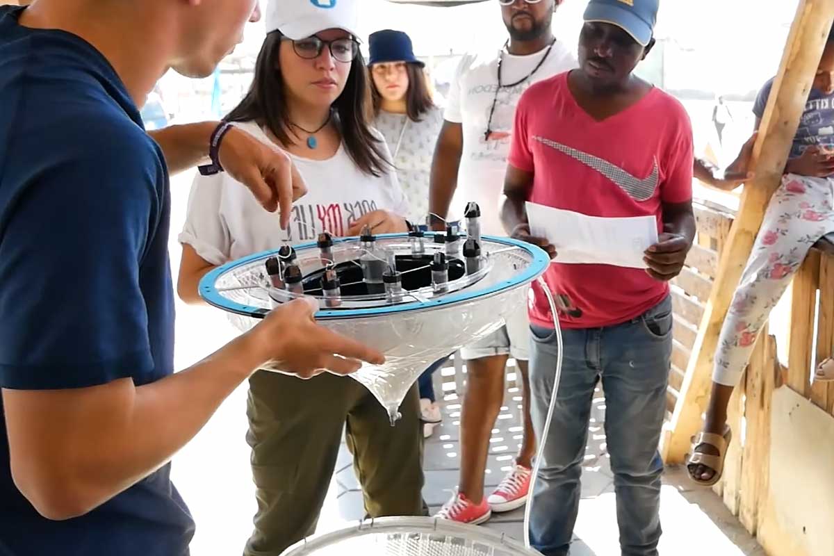 Un dispositif très innovant pour fournir de la lumière, de l'eau potable et de l'énergie aux plus démunis.