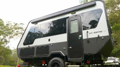 Une caravane destinée au marché Australien prévue pour le off-road et des séjours hors réseau.