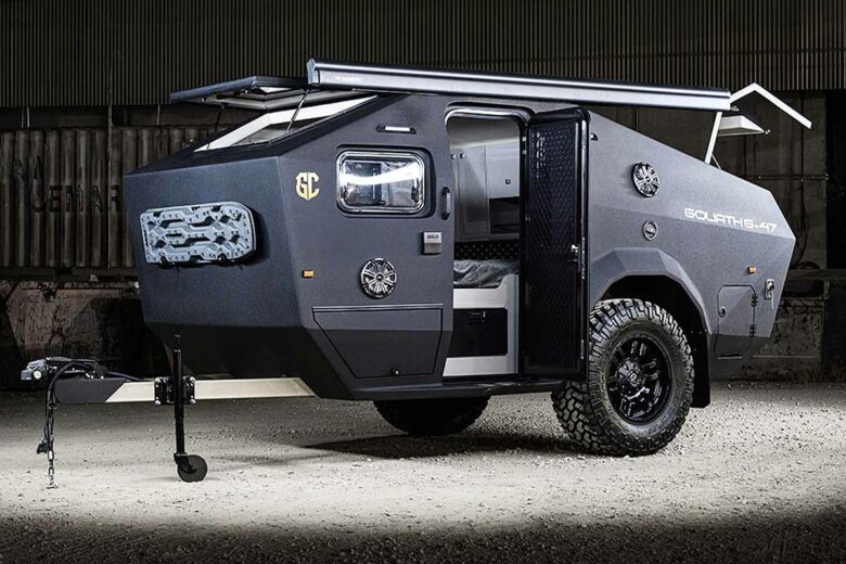 Une caravane teardrop digne d'un film de science-fiction.