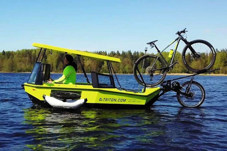 Transformez votre remorque de vélo en bateau.