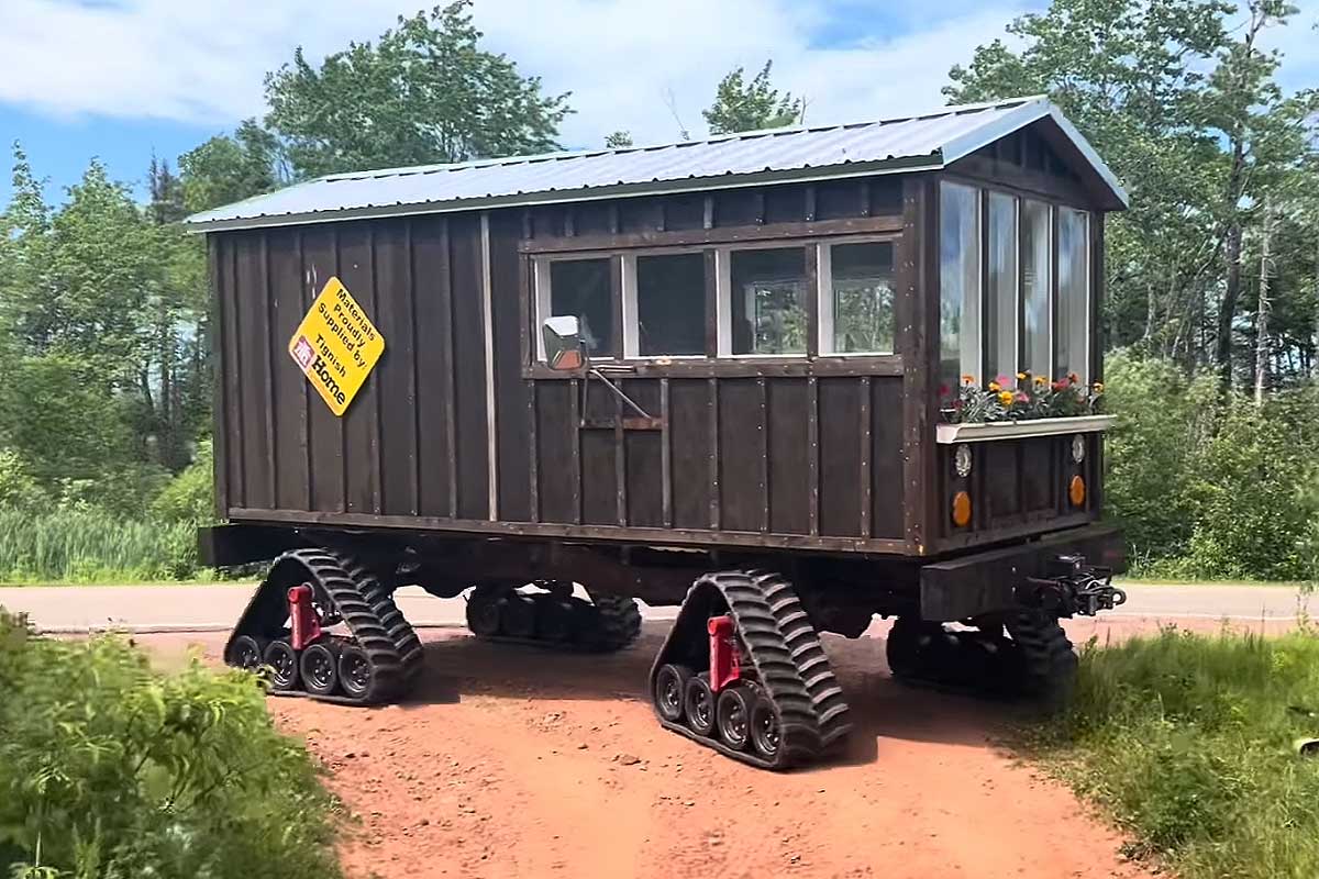 Rubitracks dévoile une étonnante Tiny House montée sur chenilles.