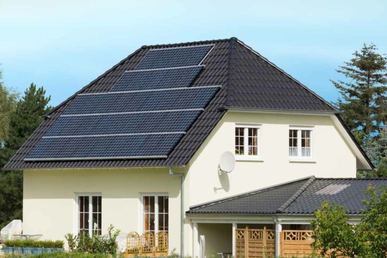 Une installation photovoltaïque augmente-t-elle la valeur de votre bien immobilier ?