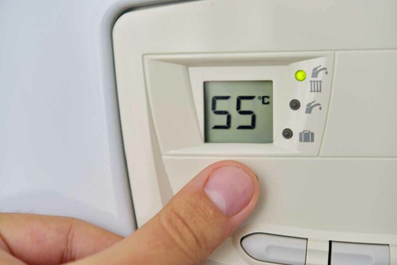 Le bon réglage de votre thermostat permet de moins solliciter votre chauffe-eau.