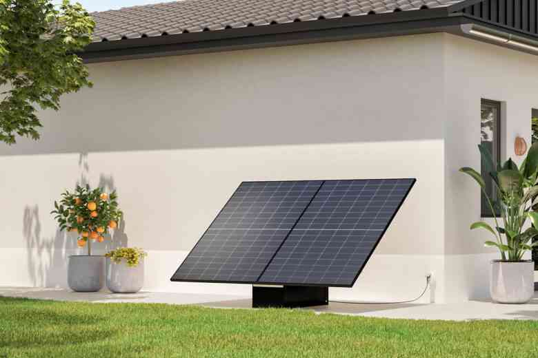 Le panneau solaire plug and play Ultrawatt est en promotion.