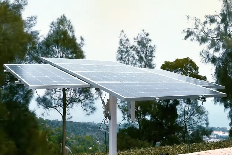 Avec un tracker, vos panneaux solaires suivent le soleil tout au long de la journée et profitent d'un ensoleillement maximal.