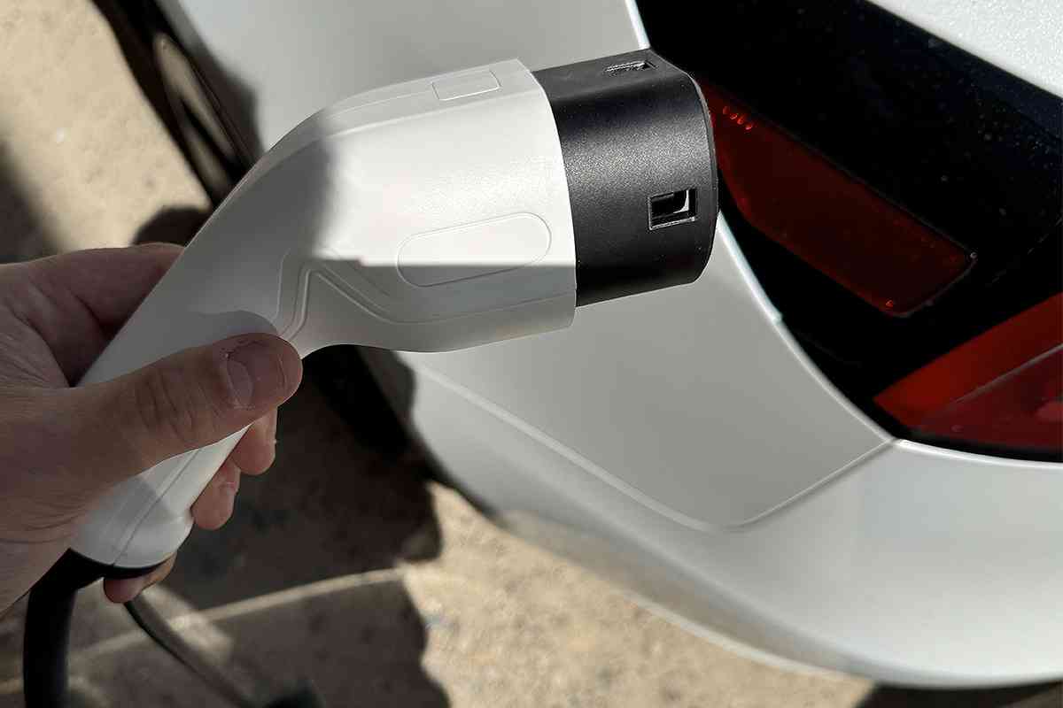 L'invention d'une batterie solide pourrait révolutionner le marché des véhicules électriques.