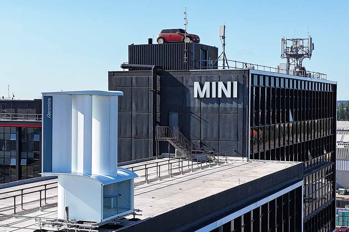 Le groupe BMW vient de réaliser un partenariat avec Aeromine en installant l'une de leurs éoliennes sur le toit de l'usine Mini d'Oxford.