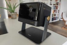 Un vidéo projecteur design et compact.