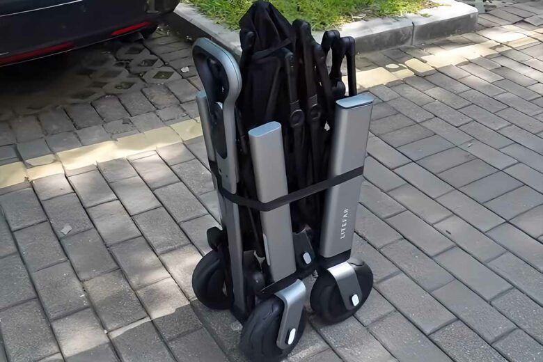 Un chariot pliable intelligent pour transporter les charges lourdes à votre place.