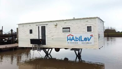 Un système de levage qui permet de protéger des mobil-homes de la montée des eaux.