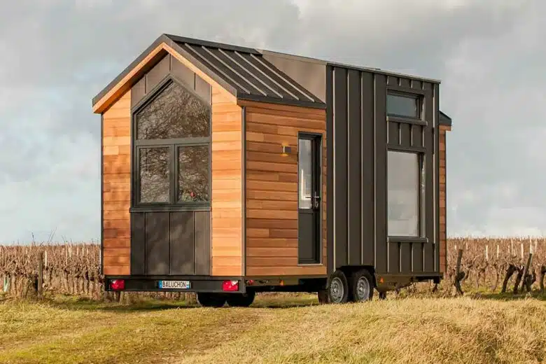 L'aprèm conseil est un moment privilégié individuel proposé par Baluchon pour analyser avec chaque client la faisabilité de leur projet, des plans à l'architecture en passant par l'aménagement. Sur cette image, la tiny house Le Petit Prince réalisée par Baluchon.