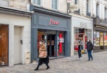 La devanture d'une boutique Free.