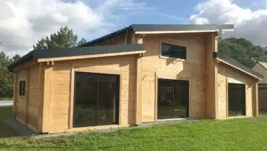 Une maison en bois.