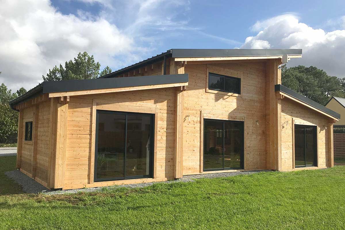 Une maison en bois.