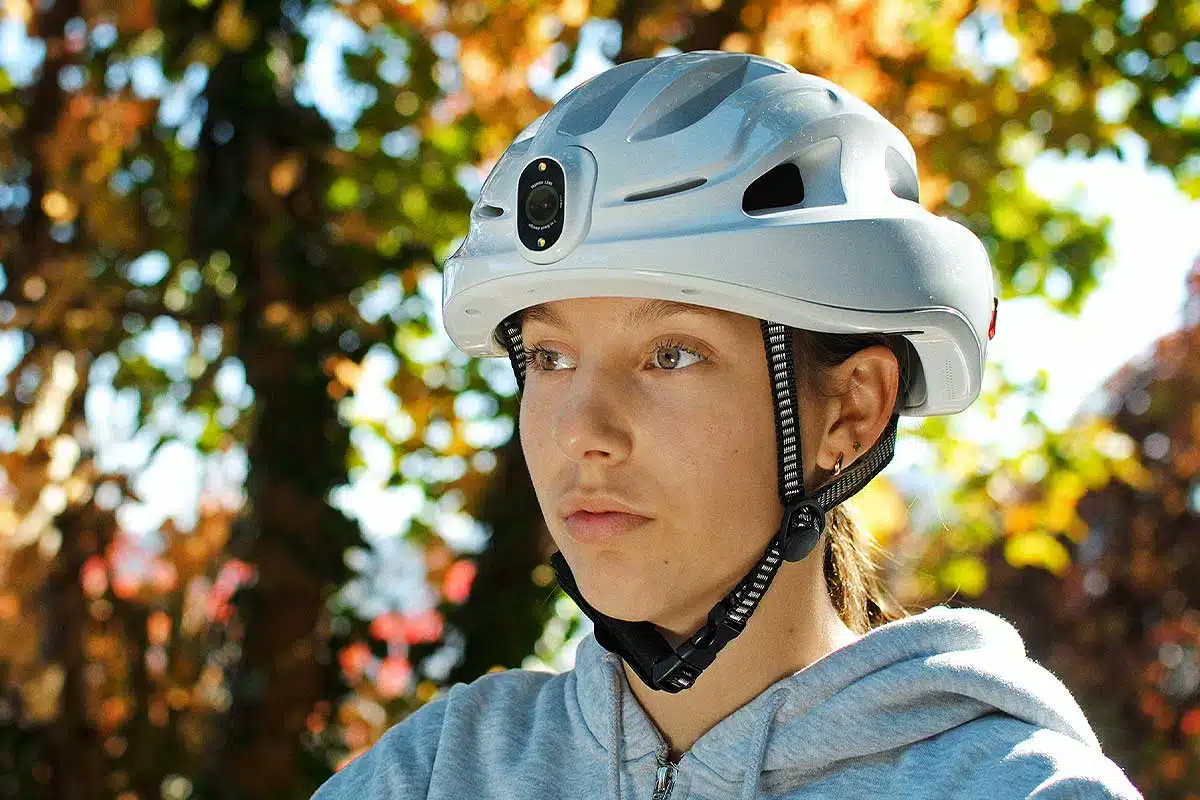 Le casque de vélo intelligent VirtusX.