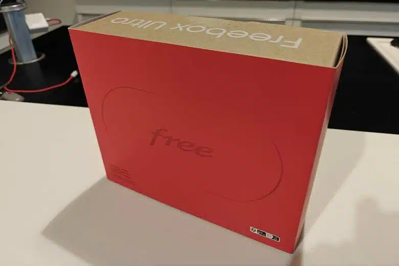 La boite de la nouvelle Freebox en édition limitée.