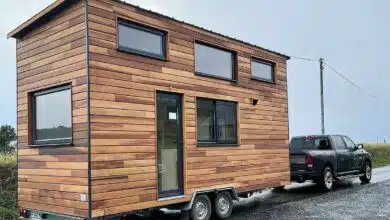 La tiny house de Laurent lors de sa livraison.