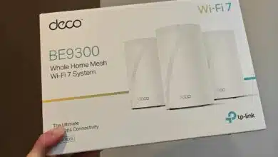 TP-Link Deco WiFi 7 Mesh BE9300 Deco tri-Bande BE65(3-Pack), Port Ethernet/Fibre 2,5 Gbit/s, Vitesse WiFi jusqu'à 9 Gbit/s, WPA3, canaux 320 MHz, 6 GHz.