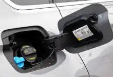 Un réservoir de véhicule diesel avec de l'AdBlue.