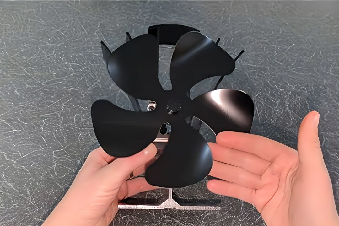 Un ventilateur de poêle.