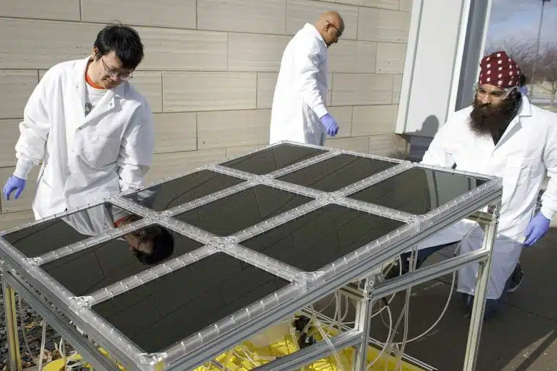 Un prototype de panneau solaire de 1 m² pour produire de l'hydrogène.