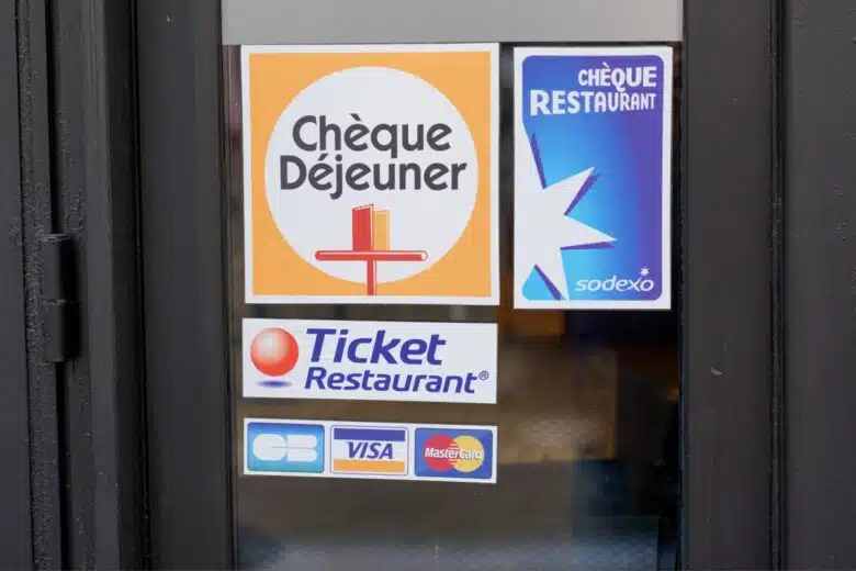 Un établissement qui accepte les tickets restaurant.