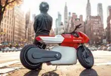 Une moto électrique inspirée de la saga Akira.