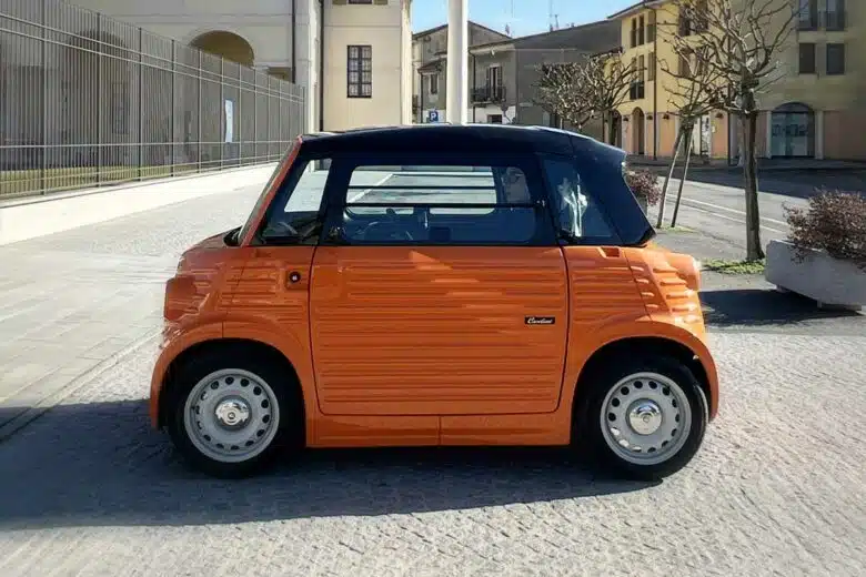 Une Citroën AMI relookée par Caselani.