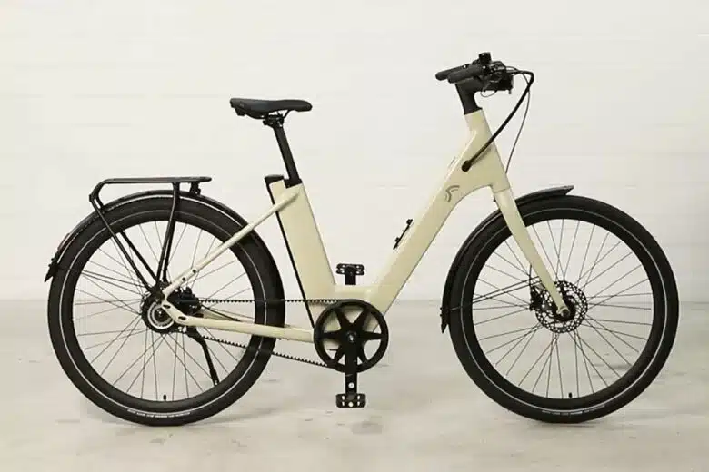 Le vélo électrique Crivit pour femme.