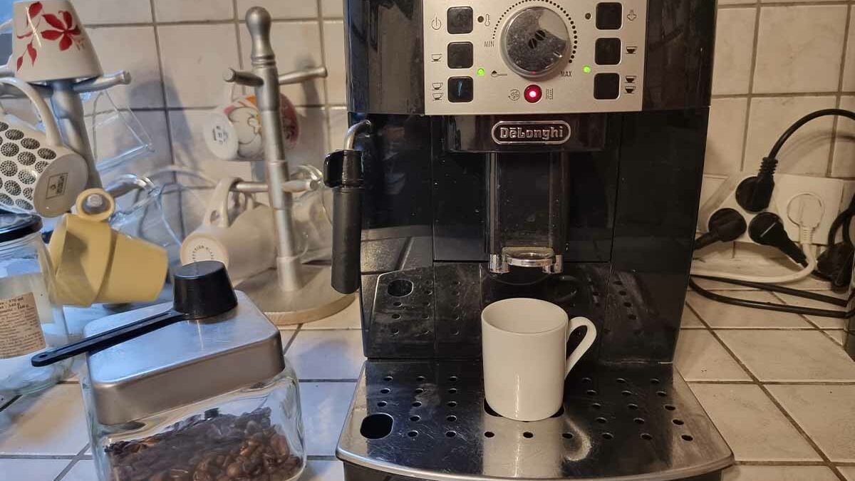 Machine a cafe moulu et dosettes delonghi - Cdiscount