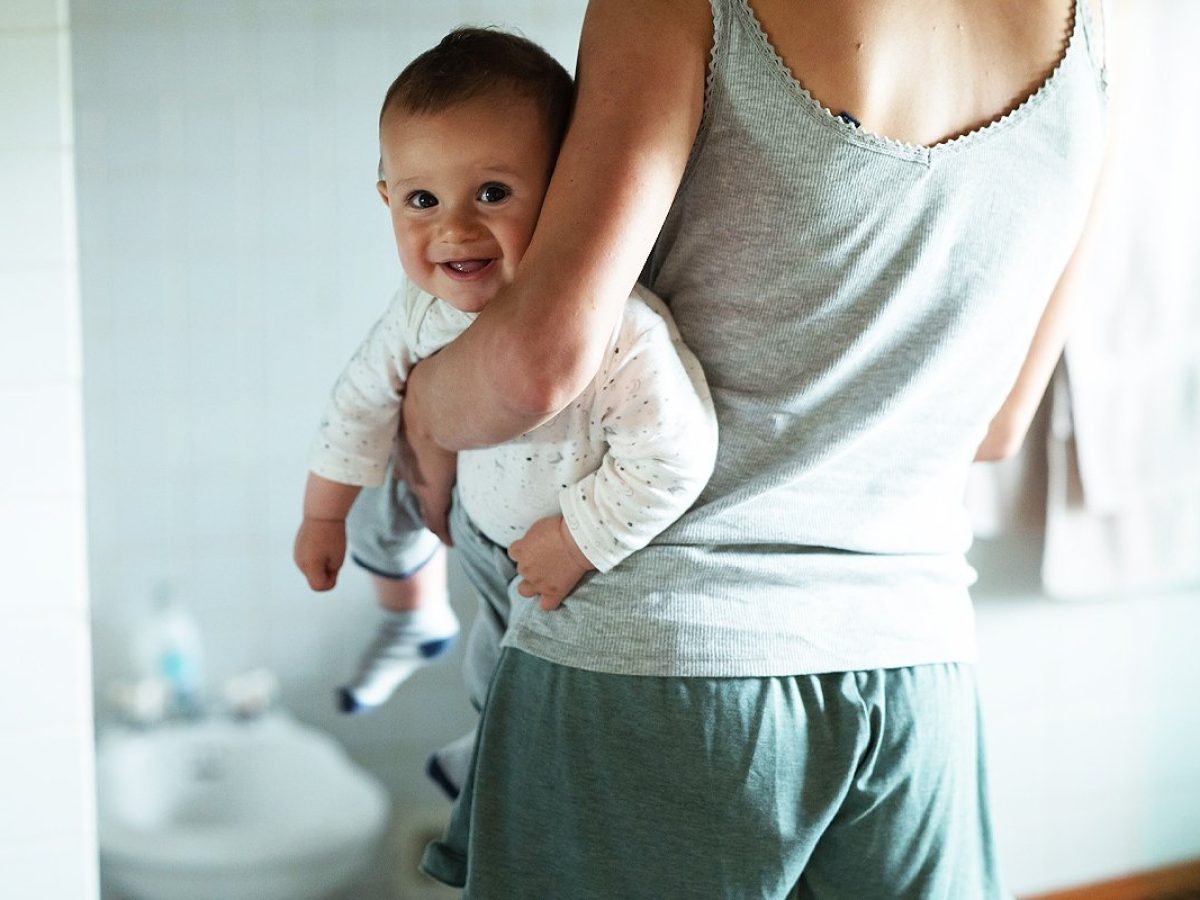 Comment faire une toilette hygiénique et soins zéro déchet à bébé ?