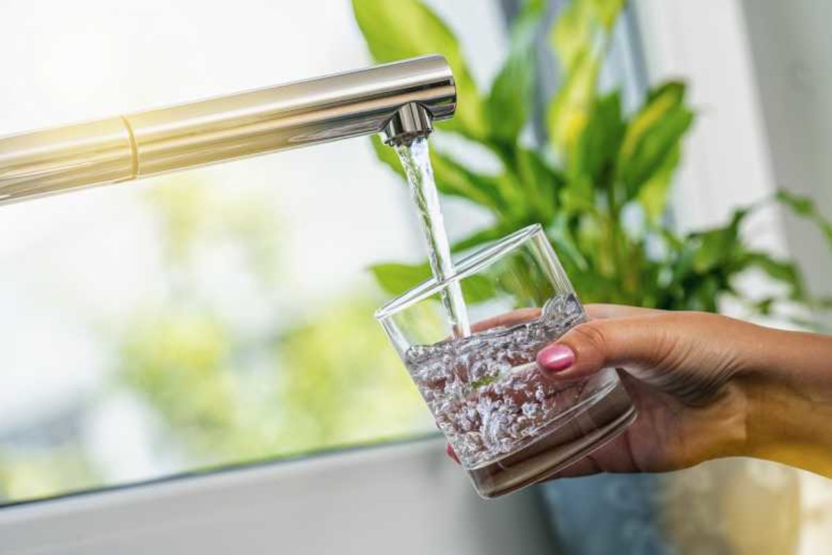 Quatre idées pour purifier l'eau du robinet