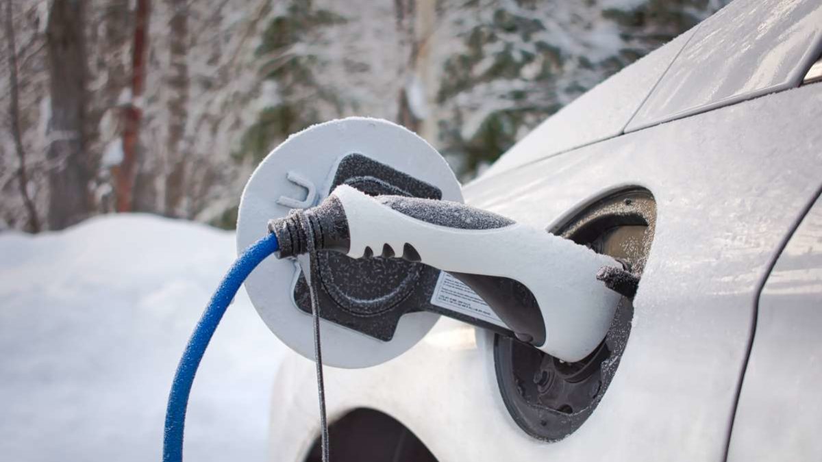 Comment préserver l'autonomie de sa voiture électrique en hiver